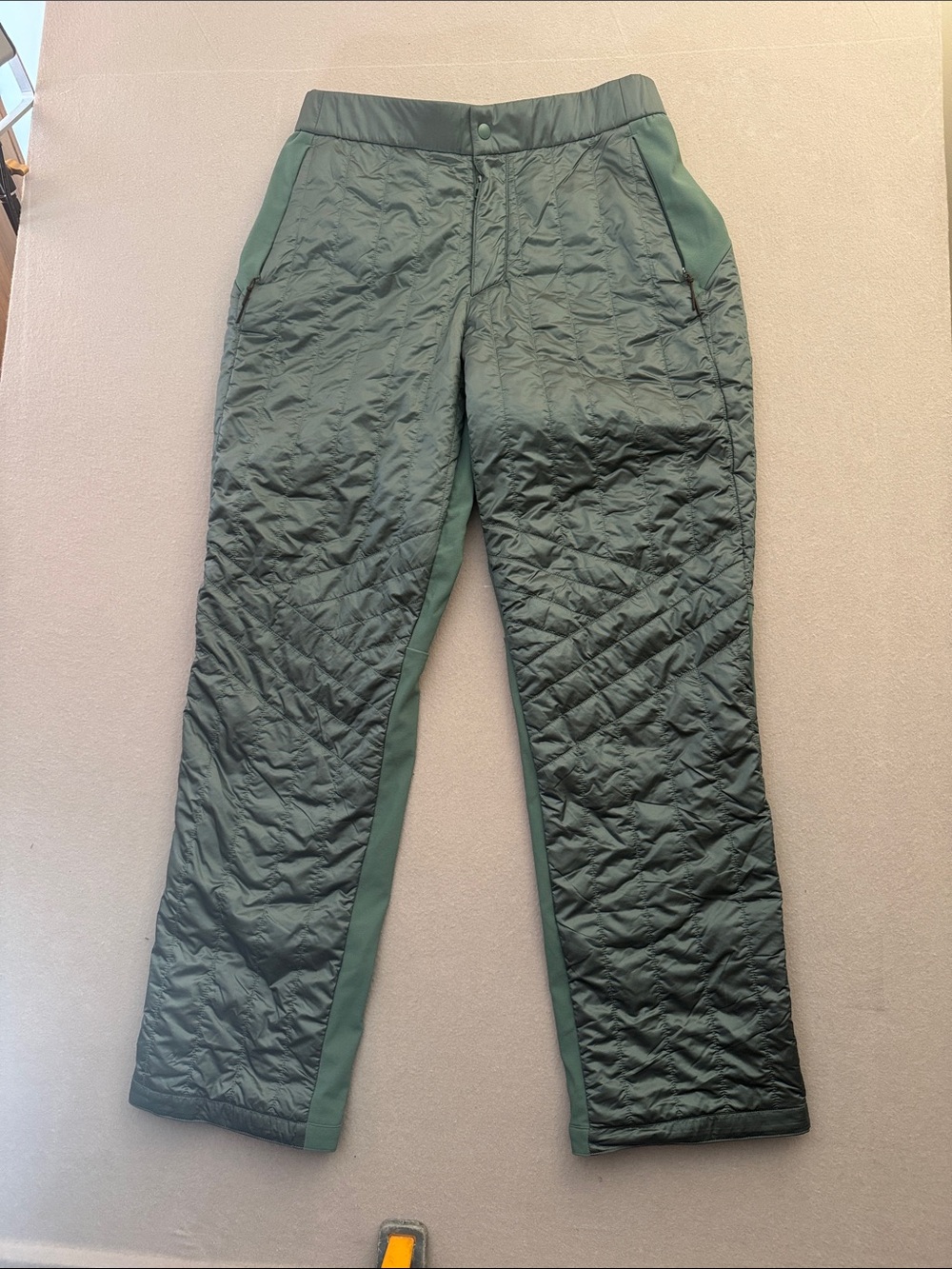 Lululemon 2026 Olympic Team Canada Quilted Insulated Pants Worn at Closing Cerem - Picture 3 of 12